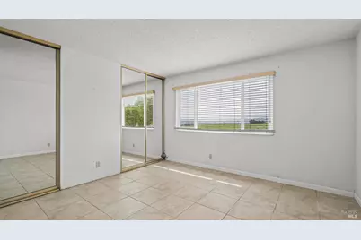 91 Banbury Way, Benicia, CA 94510 - Photo 17