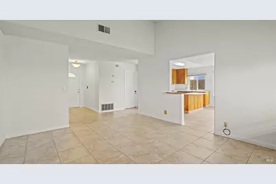 91 Banbury Way, Benicia, CA 94510 - Photo 3