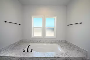1522 Wakefield Ave, Weed, CA 96094 - Photo 35