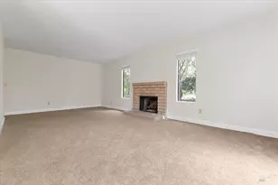 920 Shady Oak Dr, Santa Rosa, CA 95404 - Photo 7