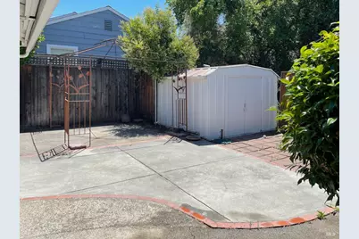 1690 Beaver Street, Santa Rosa, CA 95404 - Photo 17