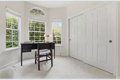 11 Red Oak Court, Novato, CA 94949 - Photo 23