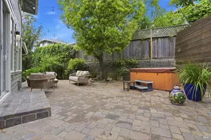 11 Red Oak Ct, Novato, CA 94949 - Photo 15