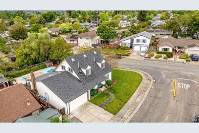 525 Oak Lake Avenue, Santa Rosa, CA 95409 - Photo 71