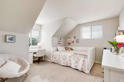 525 Oak Lake Avenue, Santa Rosa, CA 95409 - Photo 31