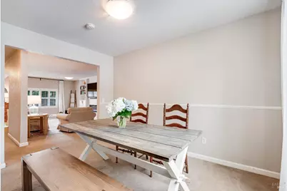 525 Oak Lake Avenue, Santa Rosa, CA 95409 - Photo 23