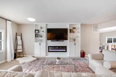 525 Oak Lake Avenue, Santa Rosa, CA 95409 - Photo 13