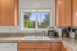 1328 Monte Maria Ave, Novato, CA 94947 - Photo 13