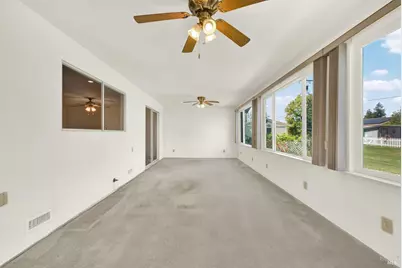 117 S Carlsbad Circle, Vacaville, CA 95687 - Photo 31