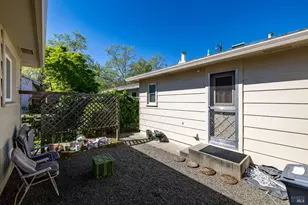 1204 14th St, Santa Rosa, CA 95404 - Photo 15