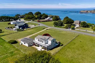 45603 S Caspar Dr, Mendocino, CA 95460 - Photo 1