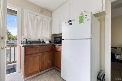 531 E Washington Street, Petaluma, CA 94952 - Photo 21