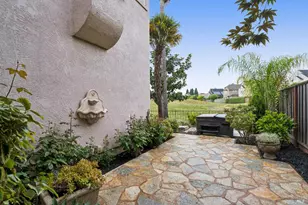 2147 Falcon Ridge Dr, Petaluma, CA 94954 - Photo 3