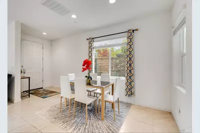 543 Vega Way, Vacaville, CA 95687 - Photo 11