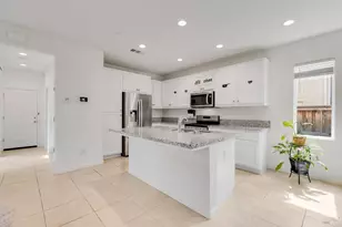 543 Vega Way, Vacaville, CA 95687 - Photo 5