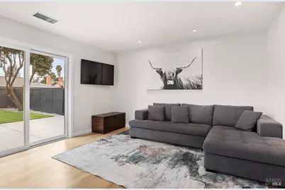 7685 Beverly Drive, Rohnert Park, CA 94928 - Photo 7