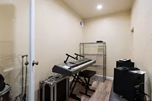 942 5th St, Vallejo, CA 94590 - Photo 9