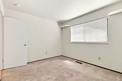 2038 Terry Road, Santa Rosa, CA 95403 - Photo 17