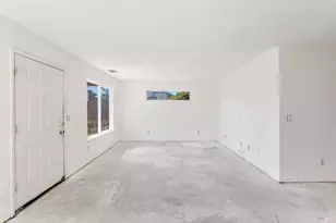 1210 Capitol St, Vallejo, CA 94590 - Photo 5