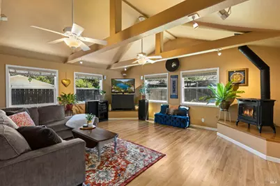 9814 Diane Lane, Upper Lake, CA 95485 - Photo 3