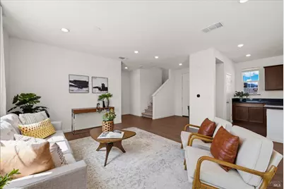 5019 Librarian Court, Vacaville, CA 95687 - Photo 9