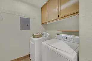 621 Renaissance Ave, Fairfield, CA 94534 - Photo 45