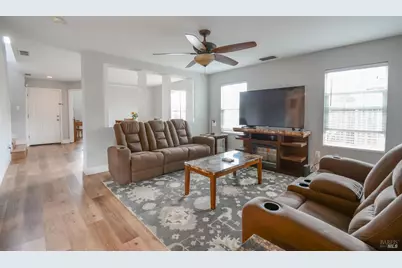 640 Ferguson Court, Dixon, CA 95620 - Photo 5