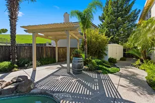 2386 Fairwood Ct, Fairfield, CA 94534 - Photo 59