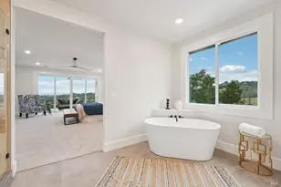 5663 Crystal Dr, Santa Rosa, CA 95404 - Photo 45