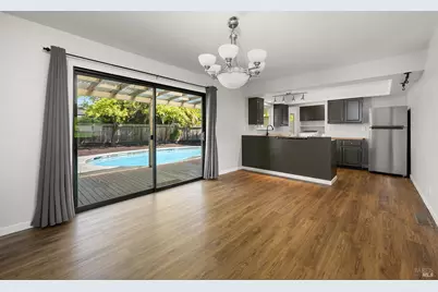 2621 Neotomas Avenue, Santa Rosa, CA 95405 - Photo 9