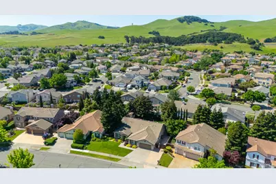 661 Vintage Valley Drive, Fairfield, CA 94534 - Photo 71