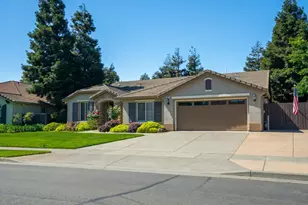 661 Vintage Valley Dr, Fairfield, CA 94534 - Photo 3