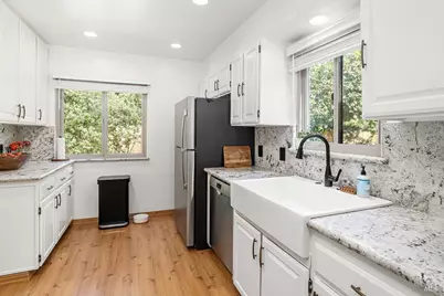 406 Corrillo Drive, San Rafael, CA 94903 - Photo 13