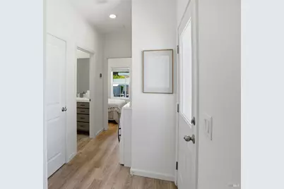108 Ensenada Drive, Novato, CA 94949 - Photo 5