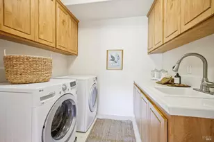 4 Meadow Ridge Dr, Corte Madera, CA 94925 - Photo 31