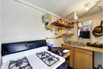 682 Maplewood Avenue, Napa, CA 94558 - Photo 29