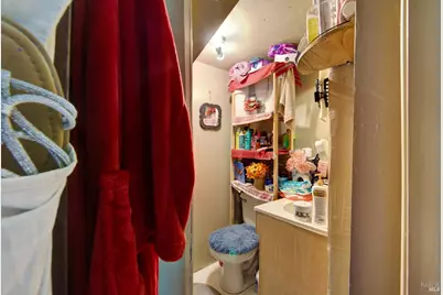 682 Maplewood Avenue, Napa, CA 94558 - Photo 35