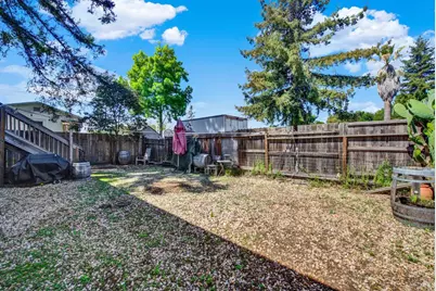 682 Maplewood Avenue, Napa, CA 94558 - Photo 37