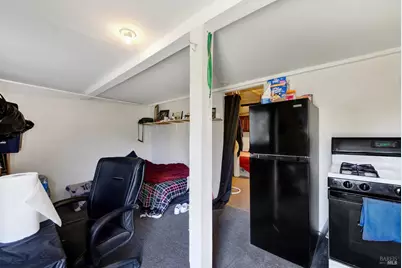 682 Maplewood Avenue, Napa, CA 94558 - Photo 31