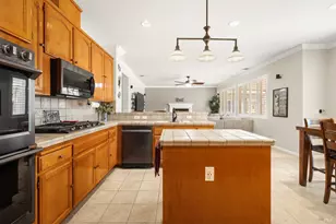 1001 Barkwood Ct, Vacaville, CA 95687 - Photo 23