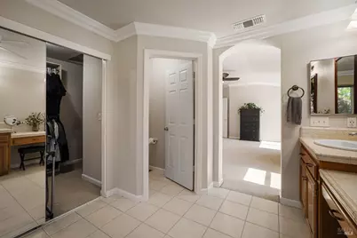 1001 Barkwood Court, Vacaville, CA 95687 - Photo 47