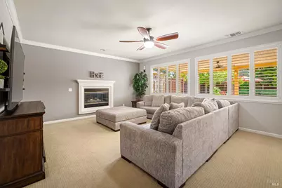 1001 Barkwood Court, Vacaville, CA 95687 - Photo 33