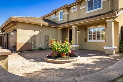 1001 Barkwood Court, Vacaville, CA 95687 - Photo 11