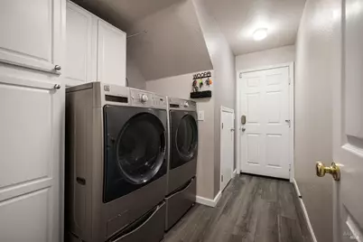 1001 Barkwood Court, Vacaville, CA 95687 - Photo 37