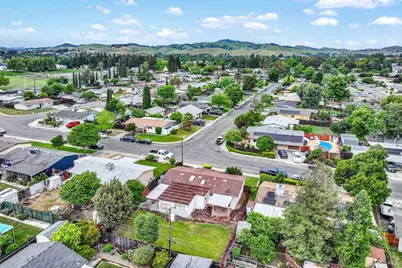 499 Apple Tree Lane, Fairfield, CA 94533 - Photo 51