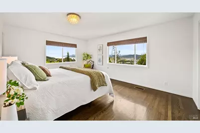 359 Via La Cumbre Street, Greenbrae, CA 94904 - Photo 33