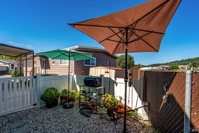 5306 Rexford Way, Santa Rosa, CA 95043 - Photo 17