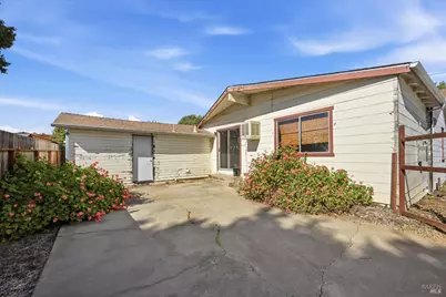 819 Center Street, Healdsburg, CA 95448 - Photo 15