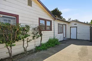 819 Center St, Healdsburg, CA 95448 - Photo 21