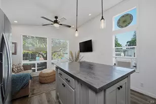 819 Center St, Healdsburg, CA 95448 - Photo 25